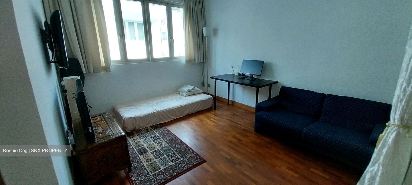 Mimosa Drive (D28), Terrace #433681201